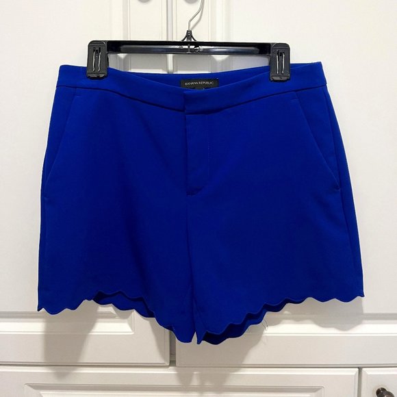 Banana Republic Pants - Banana Republic royal blue scalloped hem shorts